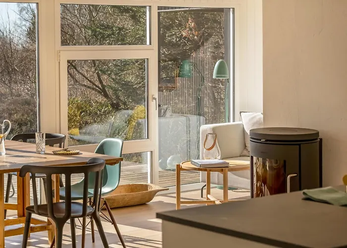 Lovely With Panoramic View Of The Fjord Ferienhaus *